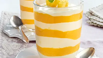 Zitronencreme mit Mangopüree Rezept - Foto: LECKER @ Bauer Media Group