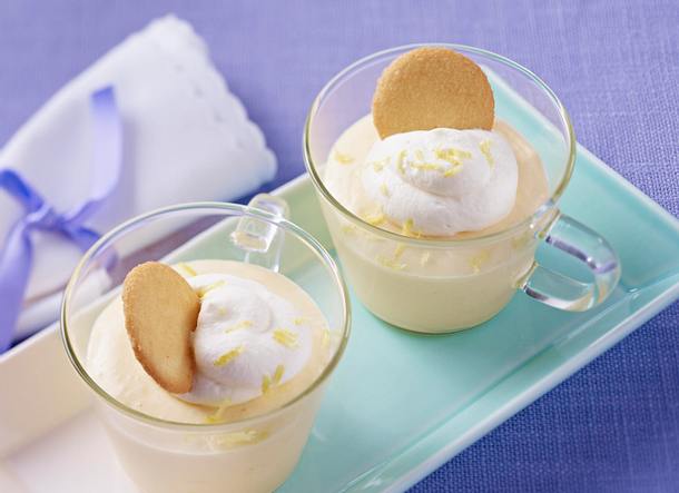 Zitronencreme mit Orangengebäck Rezept Zitronencreme mit Orangengebäck Rezept