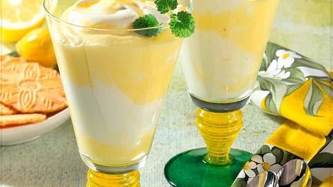 Zitronencreme mit Sahne Rezept - Foto: House of Food / Bauer Food Experts KG