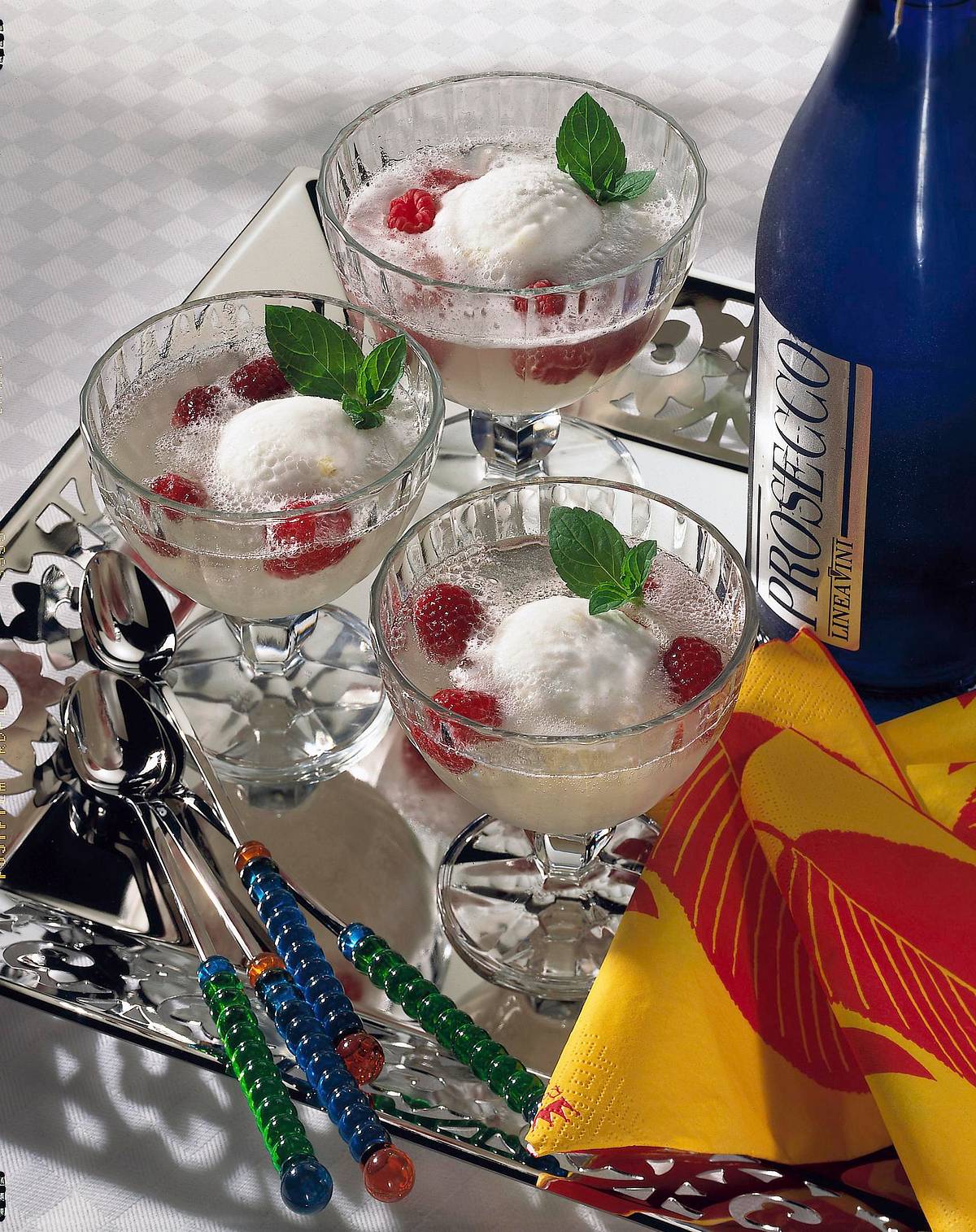 Zitronensorbet mit Prosecco Rezept