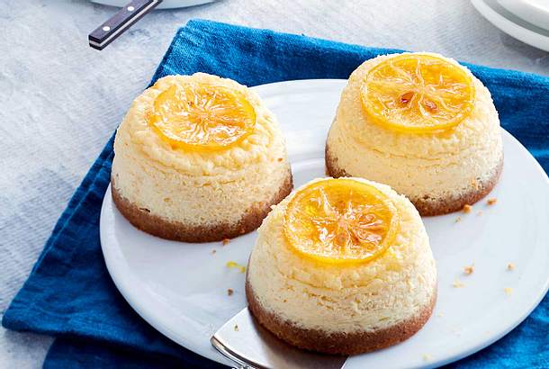 Zitrusfrische Mini-Cheesecakes Rezept