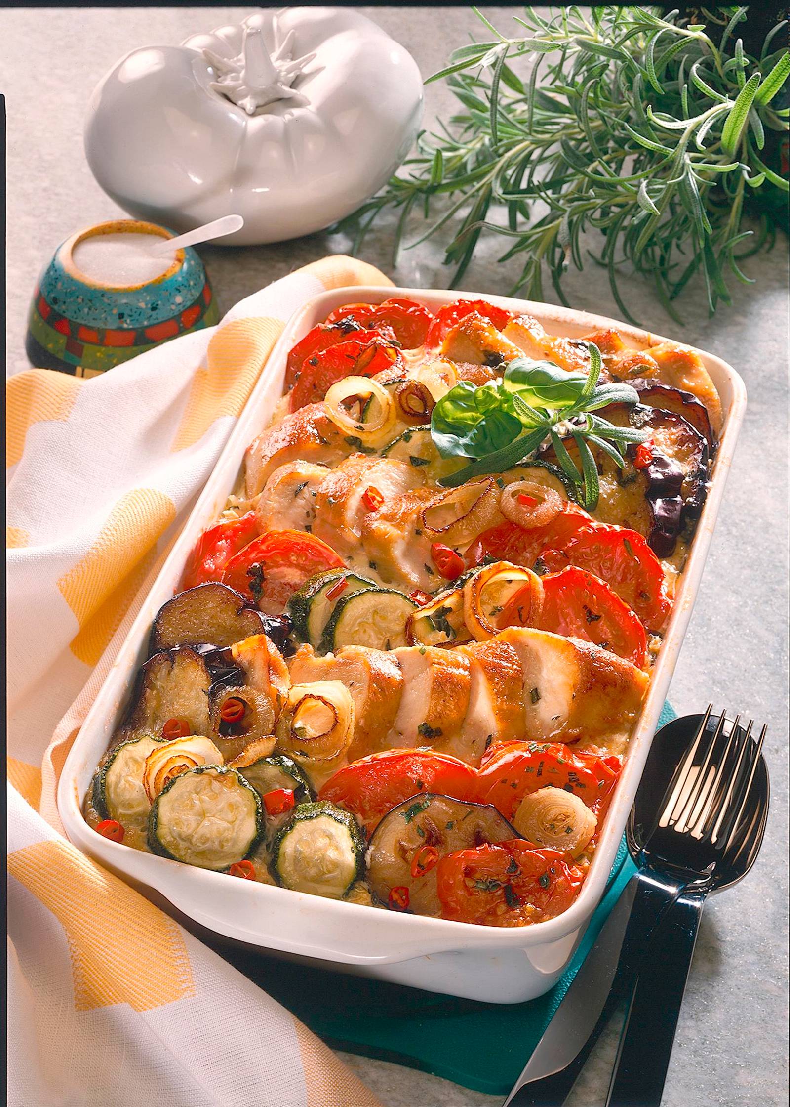 Zucchini-Auberginen-Auflauf Rezept | LECKER