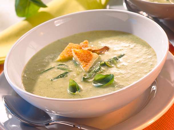 Zucchini-Cremesuppe Rezept Zucchini-Cremesuppe Rezept