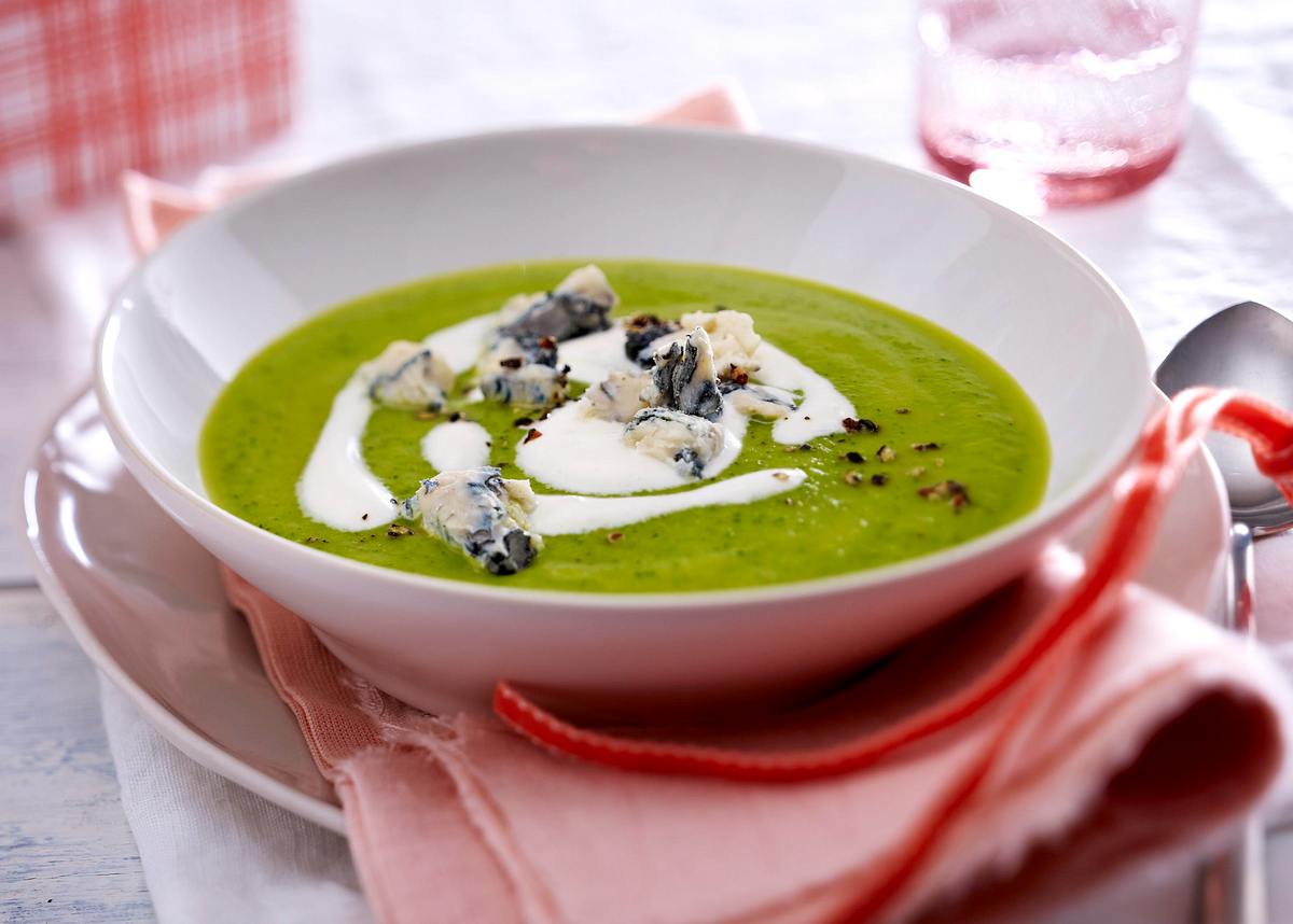 Zucchini-Cremesuppe mit Gorgonzola Rezept