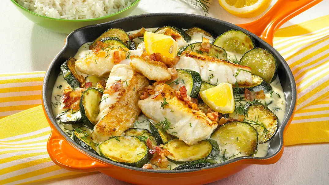 Zucchini-Fisch-Pfanne Rezept - Foto: LECKER @ Bauer Media Group Zucchini-Fisch-Pfanne Rezept - Foto: LECKER @ Bauer Media Group