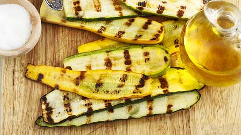 Zucchini grillen - Foto: House of Food / Bauer Food Experts KG