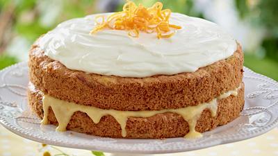 Zucchini-Möhren-Orangen-Kuchen Rezept - Foto: House of Food / Bauer Food Experts KG