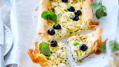 Zucchini-Tarte für grüne Gaumen Rezept - Foto: LECKER @ Bauer Media Group