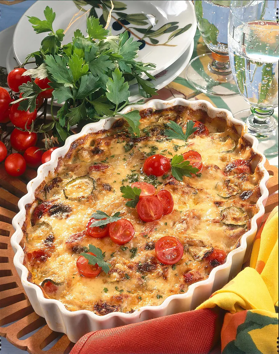 Zucchini-Tomaten-Gratin Rezept Zucchini-Tomaten-Gratin Rezept