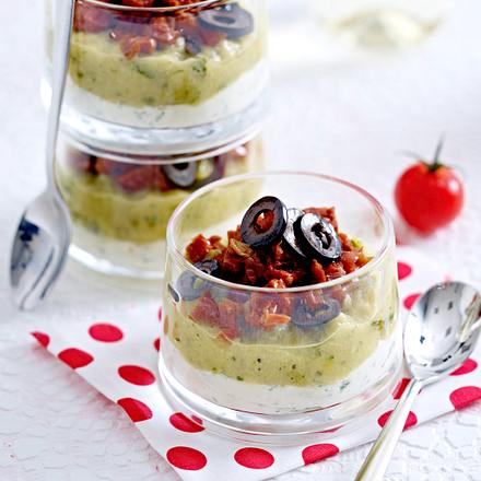 Zucchinipüree mit getrockneten Tomaten Rezept Zucchinipüree mit getrockneten Tomaten Rezept
