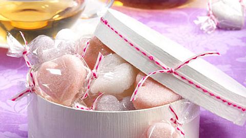 Zuckerherzen selber machen - so gehts