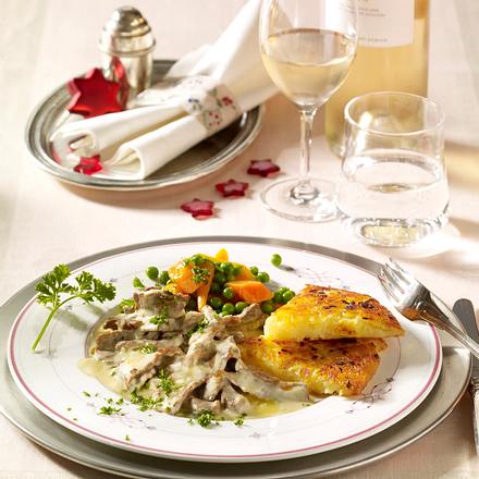 Züri Gschnätzlets mit Röstli (Zürich Geschnetzeltes) Rezept