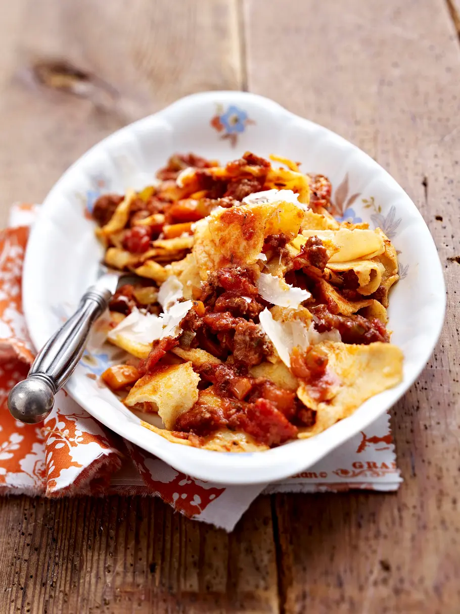 Zupfnudeln mit Bolognese Rezept