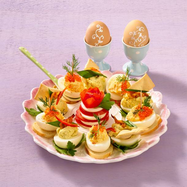 Zweierlei gefüllte Eier Rezept Zweierlei gefüllte Eier Rezept