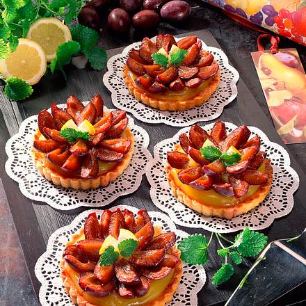 Zwetschen-Torteletts Rezept Zwetschen-Torteletts Rezept