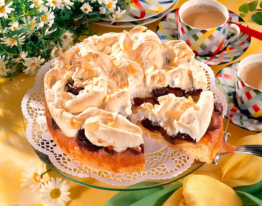 Zwetschgen-Baiser-Torte Rezept Zwetschgen-Baiser-Torte Rezept