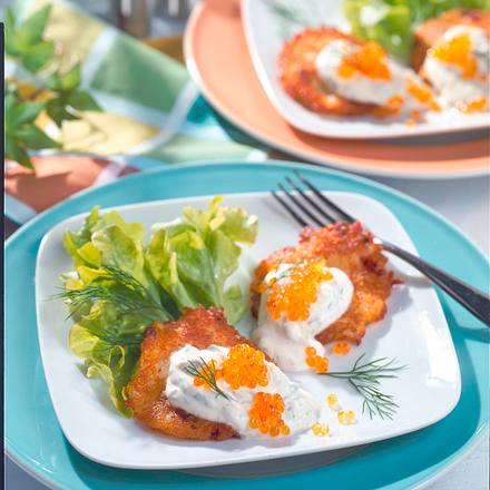 Zwiebel-Rösti mit Dill-Creme Rezept Zwiebel-Rösti mit Dill-Creme Rezept
