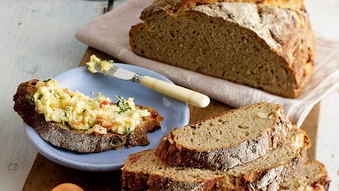 Zwiebelbrot Rezept - Foto: House of Food / Bauer Food Experts KG