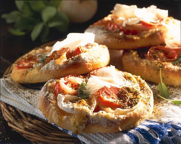 Zwiebelfladen Rezept Zwiebelfladen Rezept