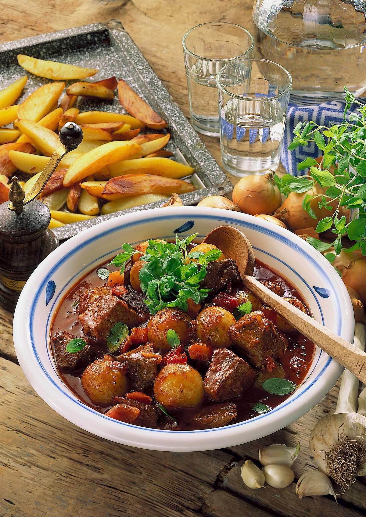 Zwiebelgulasch Stifado Rezept